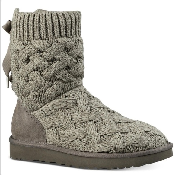 UGG Shoes - UGG Boot Bootie Cable Knit Bow Ribbon Lace Back Isla Gray Suede Women’s Size 6